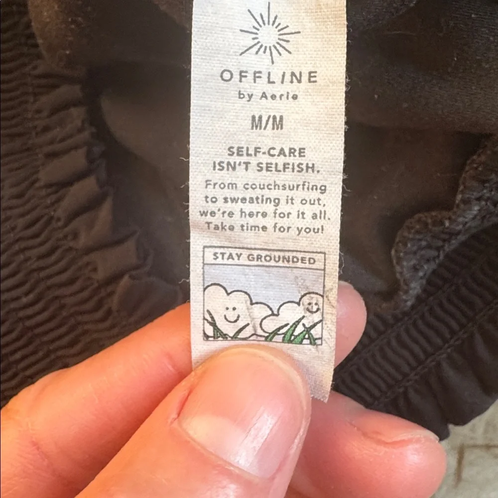 Aerie Black High-Waisted Shorts - Picture 4 of 4